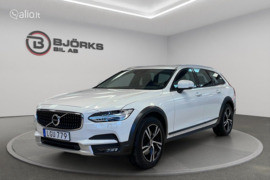 Volvo V90 Cross Country