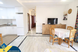 Renovuotas apartamentas su terasa, Alicante provincijoje, Torrevieja mieste, La Mata rajone. 4 kamba