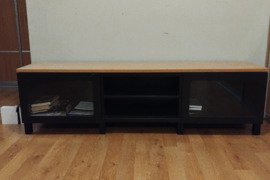 Parduodu tv stalą