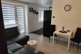 Parduodamas jaukus, saulėtas ir šiltas 3 kambarių butas, centre