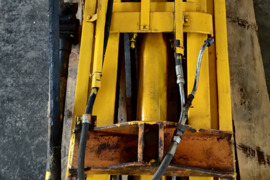 Krautuvo strėlė  triplex 1tonos