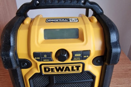 Dewalt statybine radija,Aux,Usb power,tvarkinga