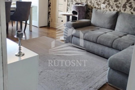 3-jų kambarių butas Kretingos m., Klaipėdos g.