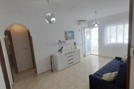 Apartamentas su bendru baseinu, Alicante provincijoje, Torrevieja mieste, Playa del Cura rajone. 3 k