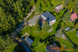 Akorus.lt - Namas miško apsuptyje, baseinas, pirtis