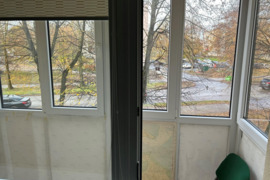 RENOVUOTAS namas. Parduodamas 3 kamb. butas Kretingos g., 51 kv.m., 5/2a. 