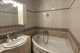 Parduodamas 4 kamb. butas su holu Rambyno g., 86.99 kv.m., 5/2a