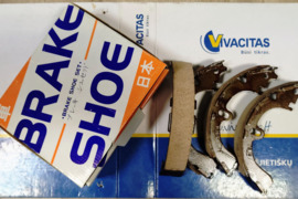 Būgninės stabdžių trinkeles  Toyota Corolla 