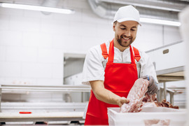 Gamybos operatorius(-ė)