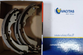 Būgninės stabdžių trinkelės TOYTOTA HILUX VI