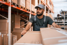 Transportuotojas(-a) gamybos sandėlyje