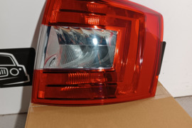 Galinis žibintas 5E9945096 5E9945112 Skoda Octavia 2015 m UNIVERSALAS