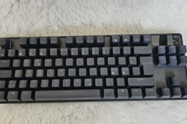 Nauja SteelSeries Apex Pro TKL, 2023 (Gen 2) laidinė mechaninė žaidimų klaviatūra