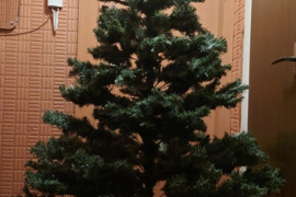 Dirbtinė eglutė 180cm