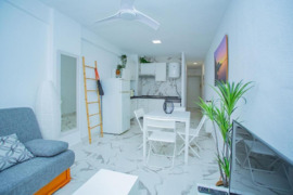 Atnaujinti apartamentai pirmoje linijoje nuo jūros