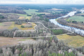 Parduodamas 2,75 ha ploto žemės sklypas su Neries upės pakrante.