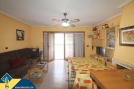 Apartamentas su terasa, Alicante provincijoje, Torrevieja mieste. 3 kambariai | 70 m² | 800 metrų ik