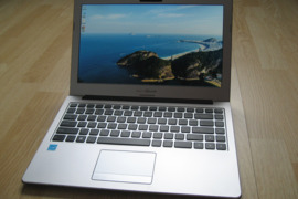 Mažas greitas metalinis 13.0 FHD IPS/ 256GB/ 3 val