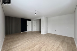 Raseinių r. sav., Raseiniai, Savanorių g.