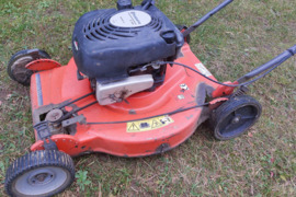 Vejapjovė Husgvarna Jet55SL, vis dar veikianti, tačiau reikia pasitvarkyti foto matomus defektus