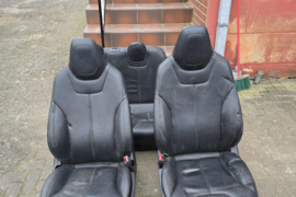 Tesla Model S 2014 salonas