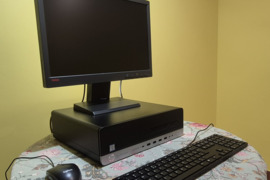 Kompiuterio Komplektas: HP EliteDesk 800 G3 SFF + Ekranas, Pelė ir Klaviatūra