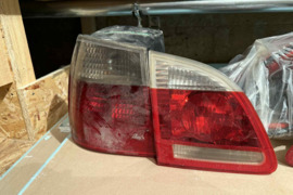 E61 lempos, BMW 5-Series Universalas Autodalys