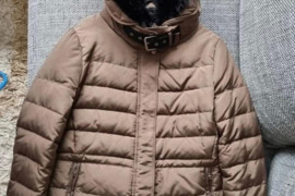 Parduodu žieminę striukę