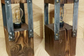 Lauko arba vidaus žibintai.