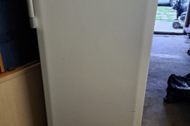 Buitinės prekės ir baldai