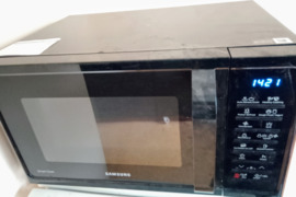 Parduodamas naudotas, bet kaip naujas, kombinuotas Samsung Smart Oven MC28H5015AK.  Parduodama Kaune
