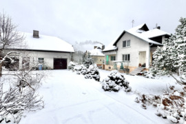 Namas Kauno r. sav., Lapės, Upelio g.