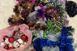 Dovanojame kalėdines dekoracijas