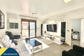 Renovuotas apartamentas su terasa, Alicante provincijoje, Torrevieja mieste, Playa del Cura rajone. 