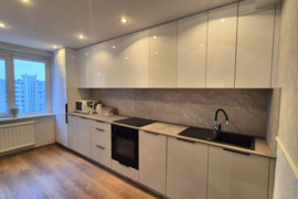 Nuomojamas erdvus 3 kamb.butas Eiguliuose