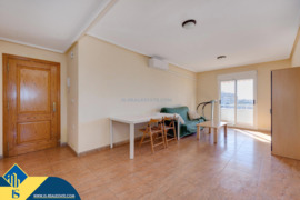 Apartamentas su bendru baseinu, Alicante provincijoje, Torrevieja mieste. 3 kambariai | 84 m² | 1.5 