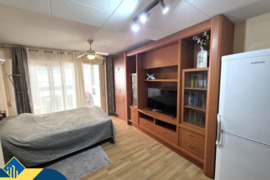 Studija su terasa, Alicante provincijoje, Torrevieja mieste, Playa del Cura rajone. 1 kambarys | 32 