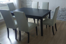 Valgomojo stalo komplektas