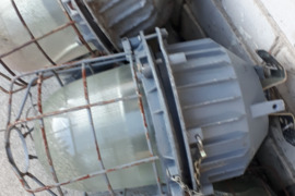 Parduodu.Antikvariniai pramoniniai sviestuvai.