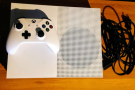 Xbox one S 1tb