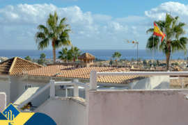Renovuotas namas su bendru baseinu, Alicante provincijoje, Torrevieja mieste, Los Balcones rajone. 5