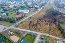 Akorus.lt - namų valda, asfaltas, su miškeliu