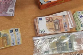 Suteikiu paskolas visiems susidomėjusiems asmenims.