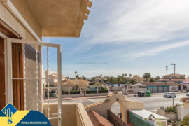 Namas su bendru baseinu, Alicante provincijoje, Orihuela Costa mieste. 4 kambariai | 90 m² | 1.5 kil