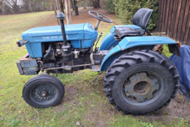 FENG SHOU FS180 traktorius