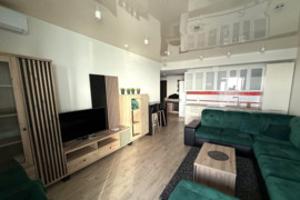 Butas 70kv.m, 2010m, didžiausiame dangoraižyje Lietuvoje. Puikus vaizdas per langus, matosi jūra, Ku