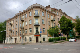 TIK KELIOS MINUTĖS PĖSČIOMIS IKI CENTRO AR SENAMIESČIO!