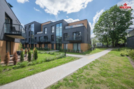 PARDUODAMAS IŠSKIRTINIS 4 KAMBARIŲ BUTAS SU DIDELE TERASA ŽVĖRYNE!