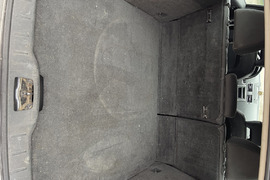 Naudotas automobilis nevažiuojanti dabar