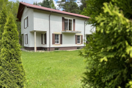 Sodyba Varėnos r. sav., Marcinkonys, Naujalių g.